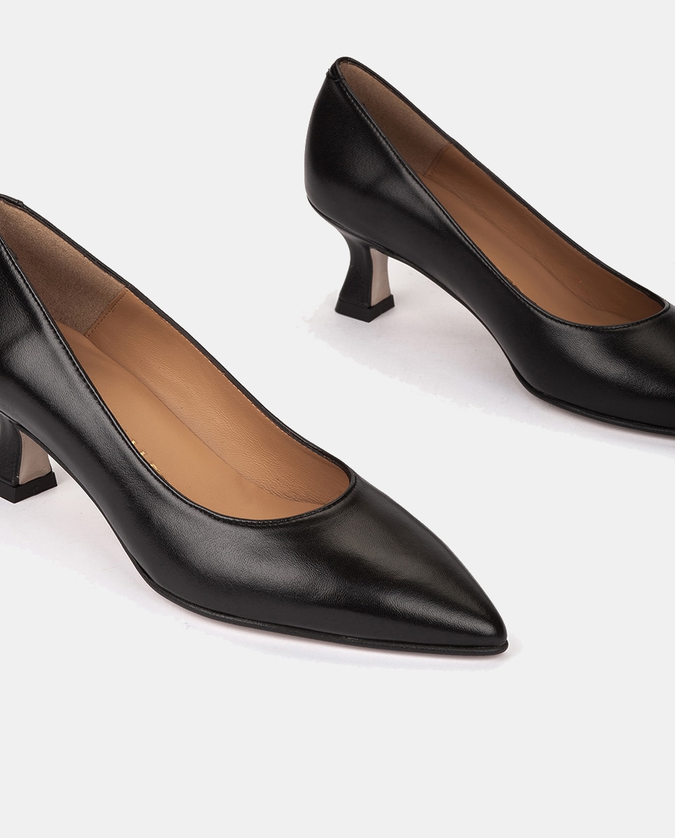 Zapato de salón de mujer en piel con punta fina. - Pedro Miralles - Negro Negro-4