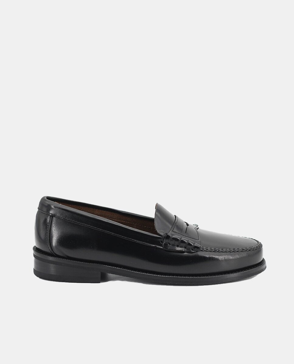 Castellano - Mocasín de mujer con antifaz.