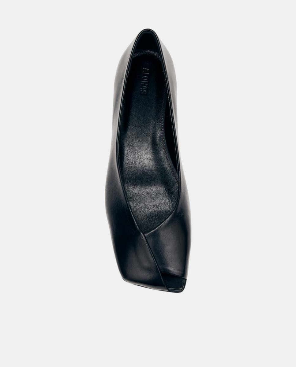 Sabrinas com Biqueira Diagonal Preto-3