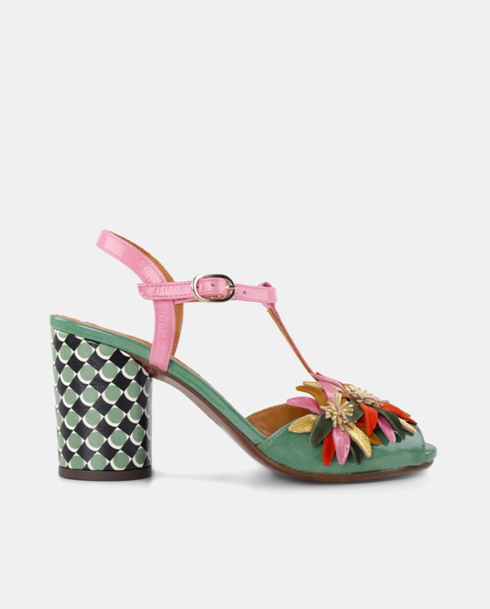 Imagem 0 de Sandálias em Pele com Salto Quadrado