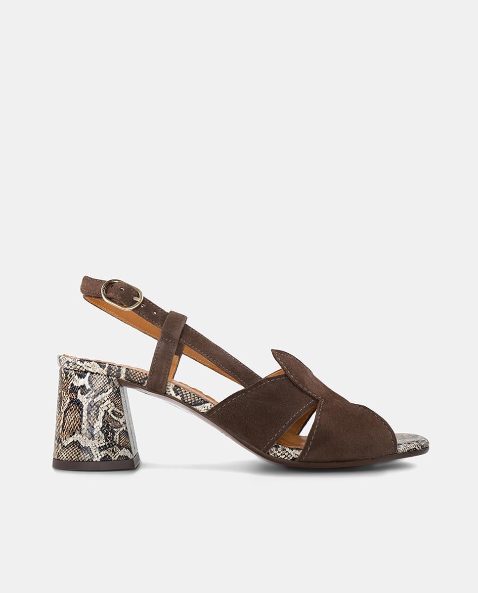 Imagem 0 de Sandálias em Pele com Salto Quadrado