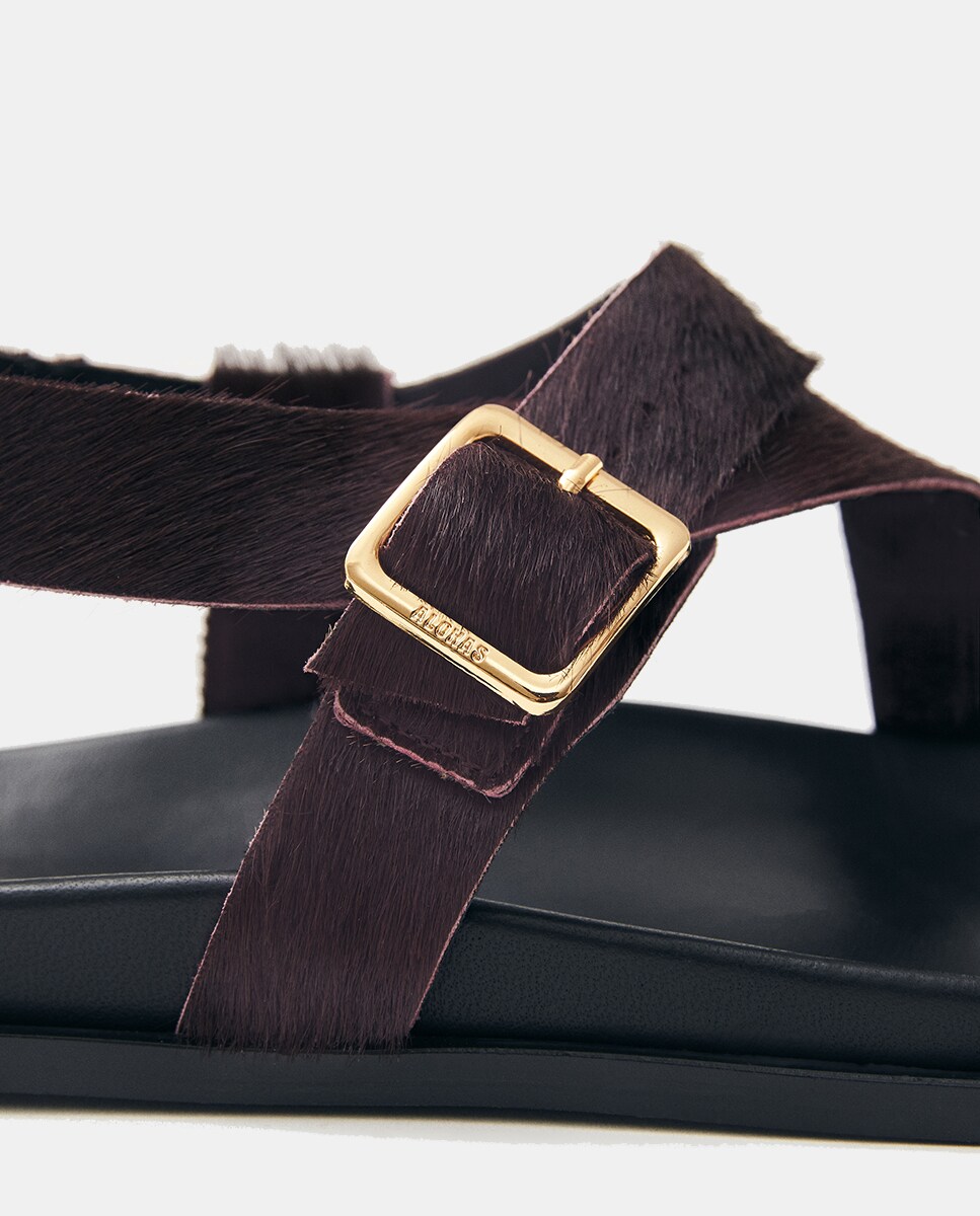 Sandálias de Pelo de Pónei Beringela-5