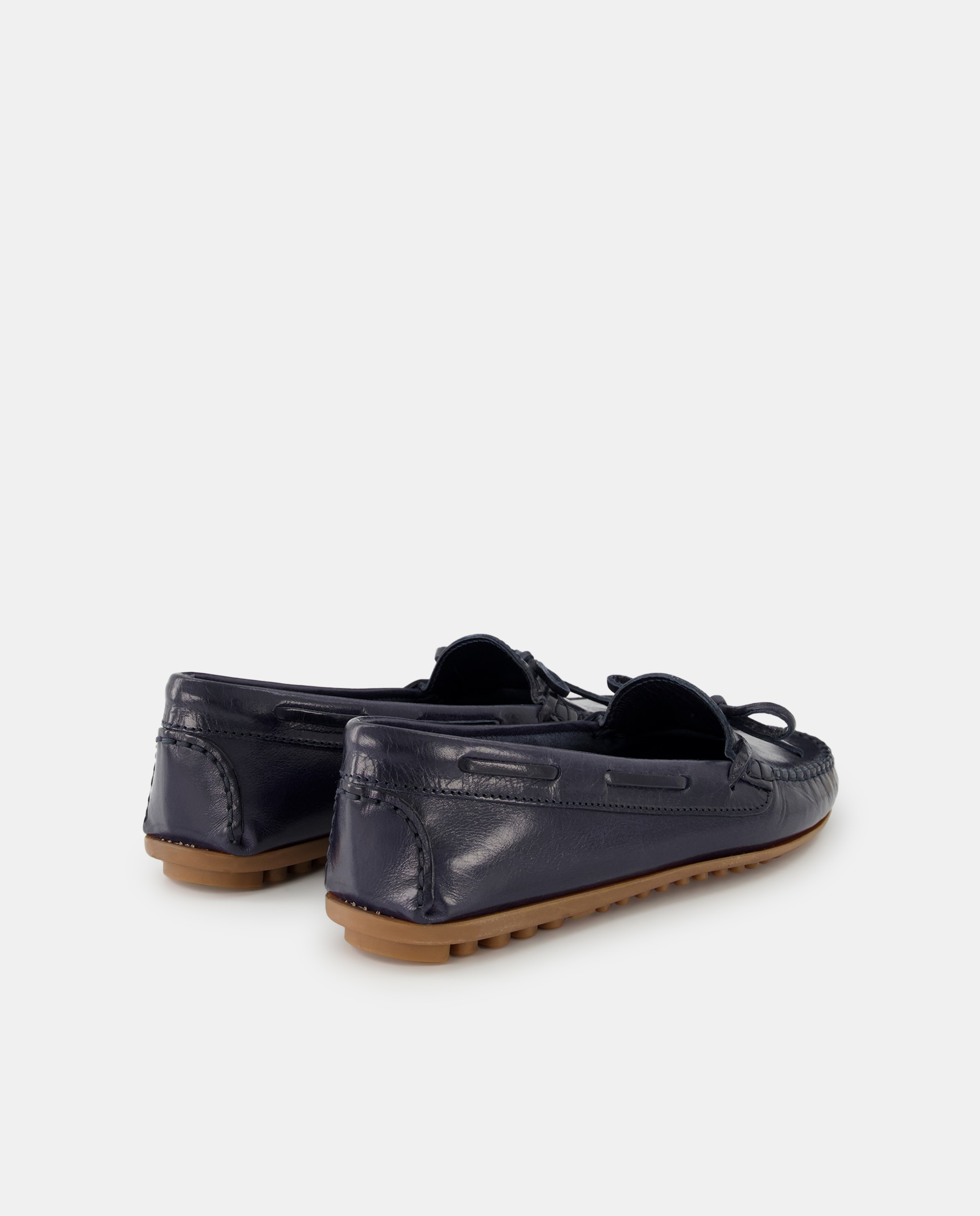 Mocassins com Adorno de Laço, Sola de Borracha e em Pele Azul-marinho-3