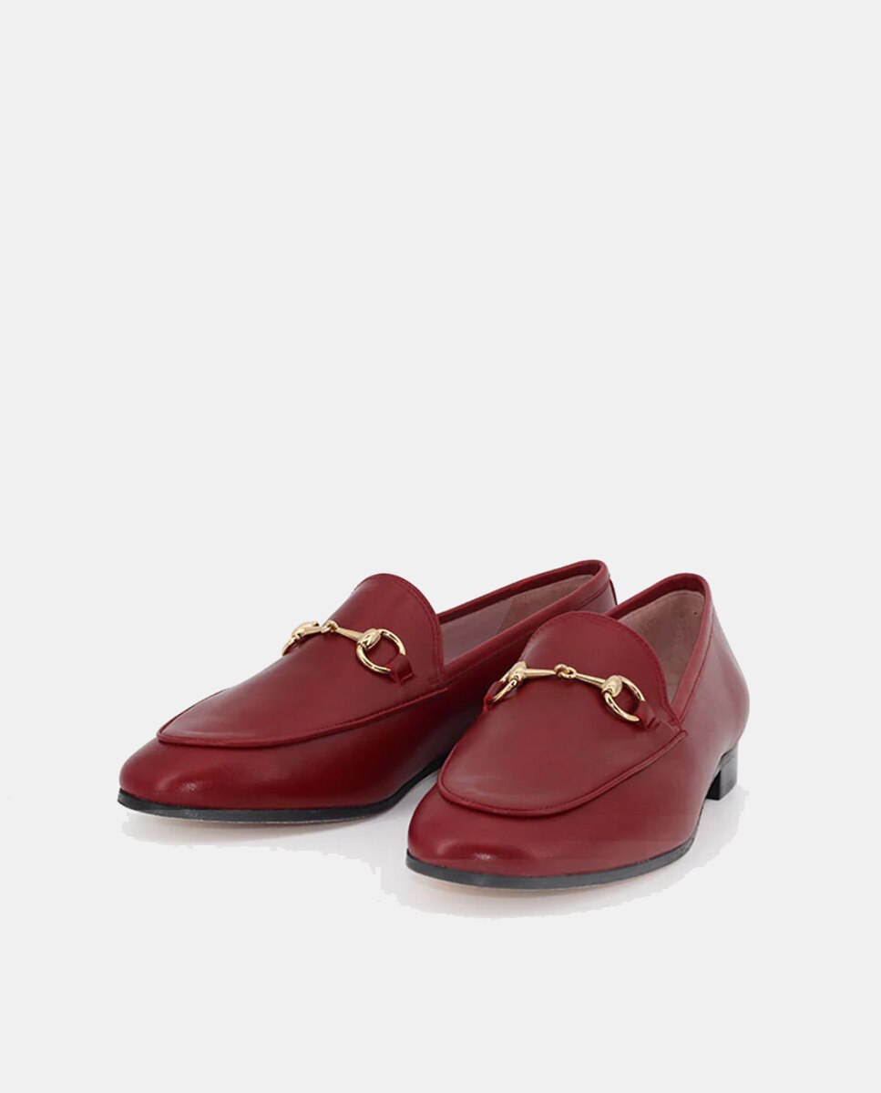 Mocassins em Pele com Estribo Dourado Grená-2