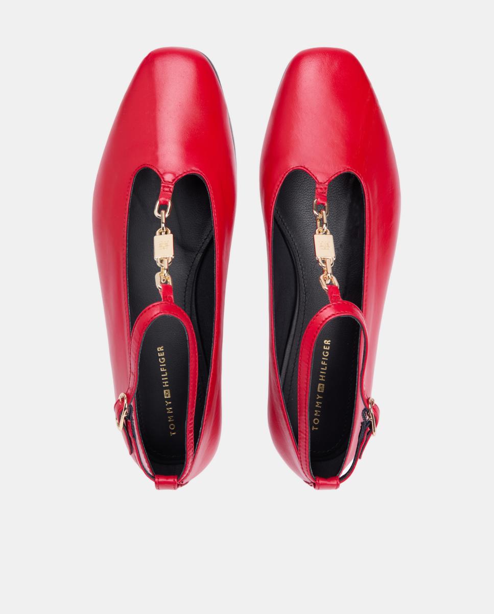 Sabrinas em Pele com Corrente Vermelho-5