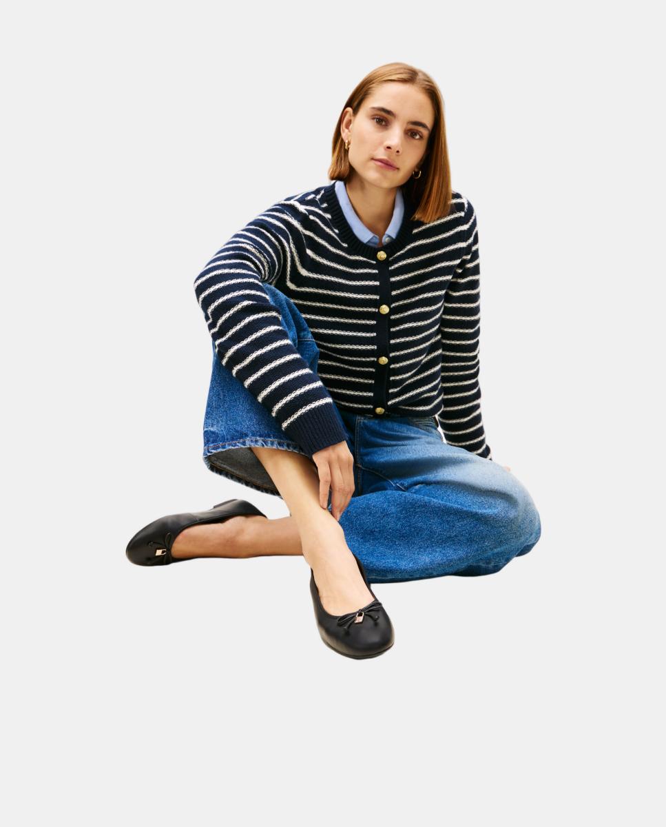 Sabrinas em Pele com Logótipo Preto-2