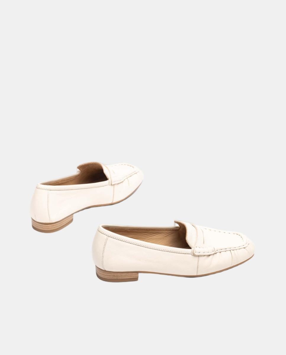Mocassins com Franzido na Biqueira Branco-marfim-3