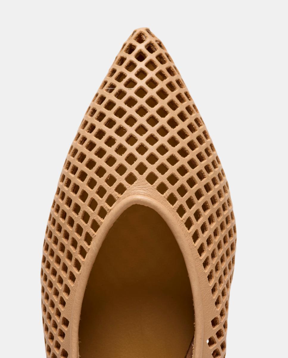 Sapatos Rasos em Pele Perfurada Rosa Nude-3