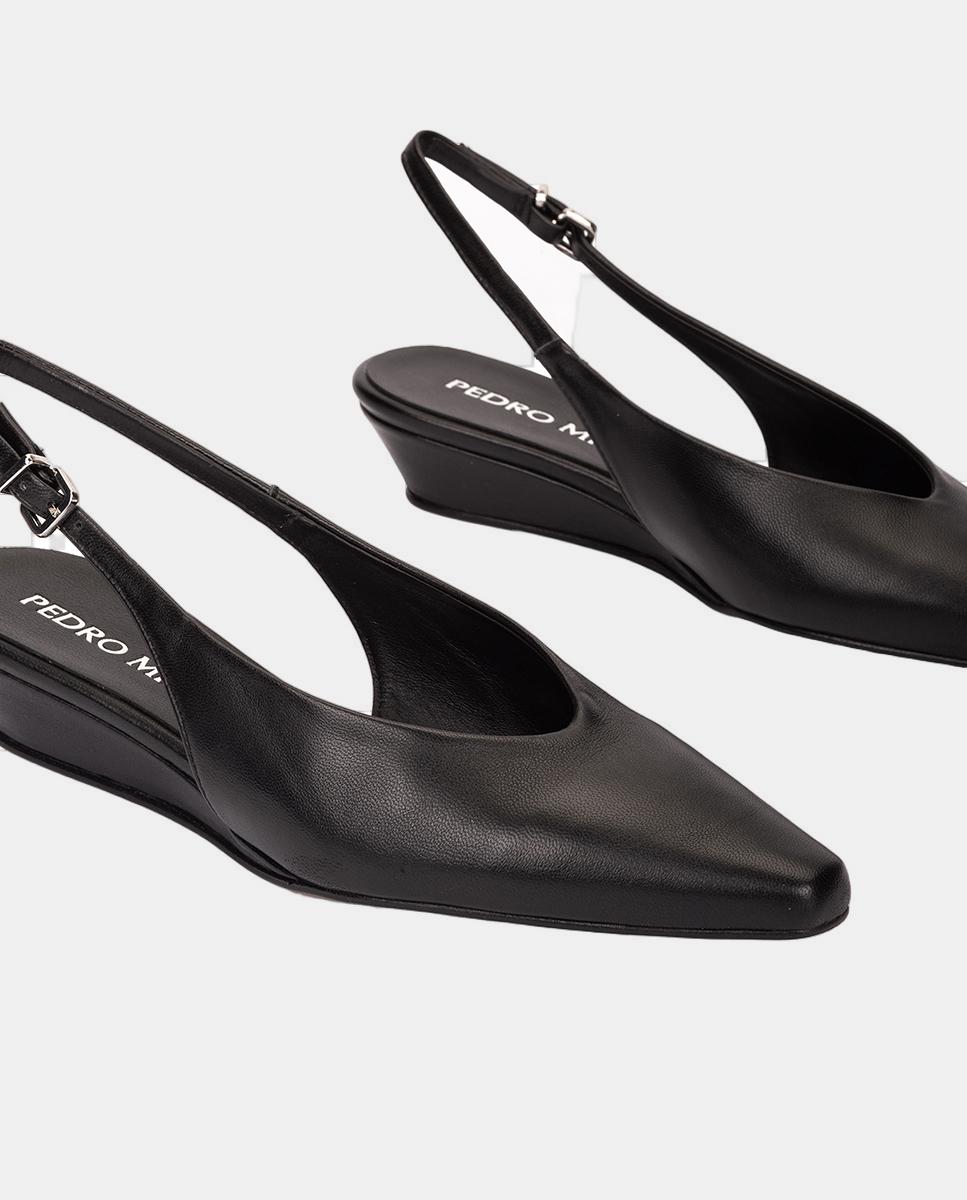 Sapatos Tipo Mules com Cunha Preto-4