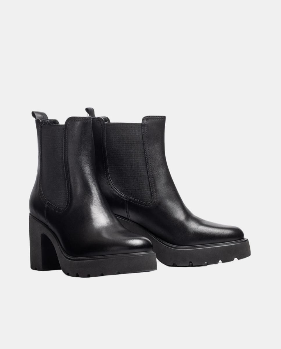 Botins Chelsea em Pele com Biqueira Redonda Preto-2