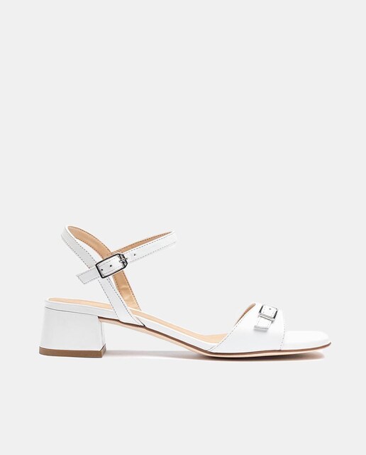 Imagem 0 de Sandálias em Pele com Salto de Bloco