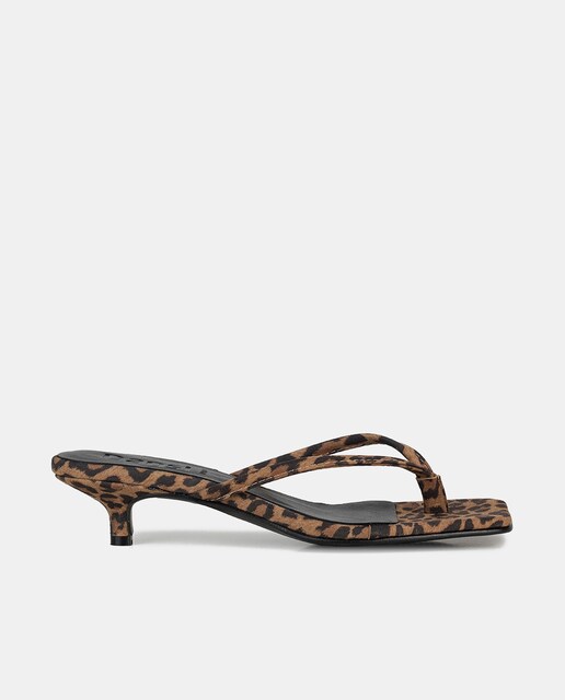 Sandalias de mujer flip-flop con tacón kitten