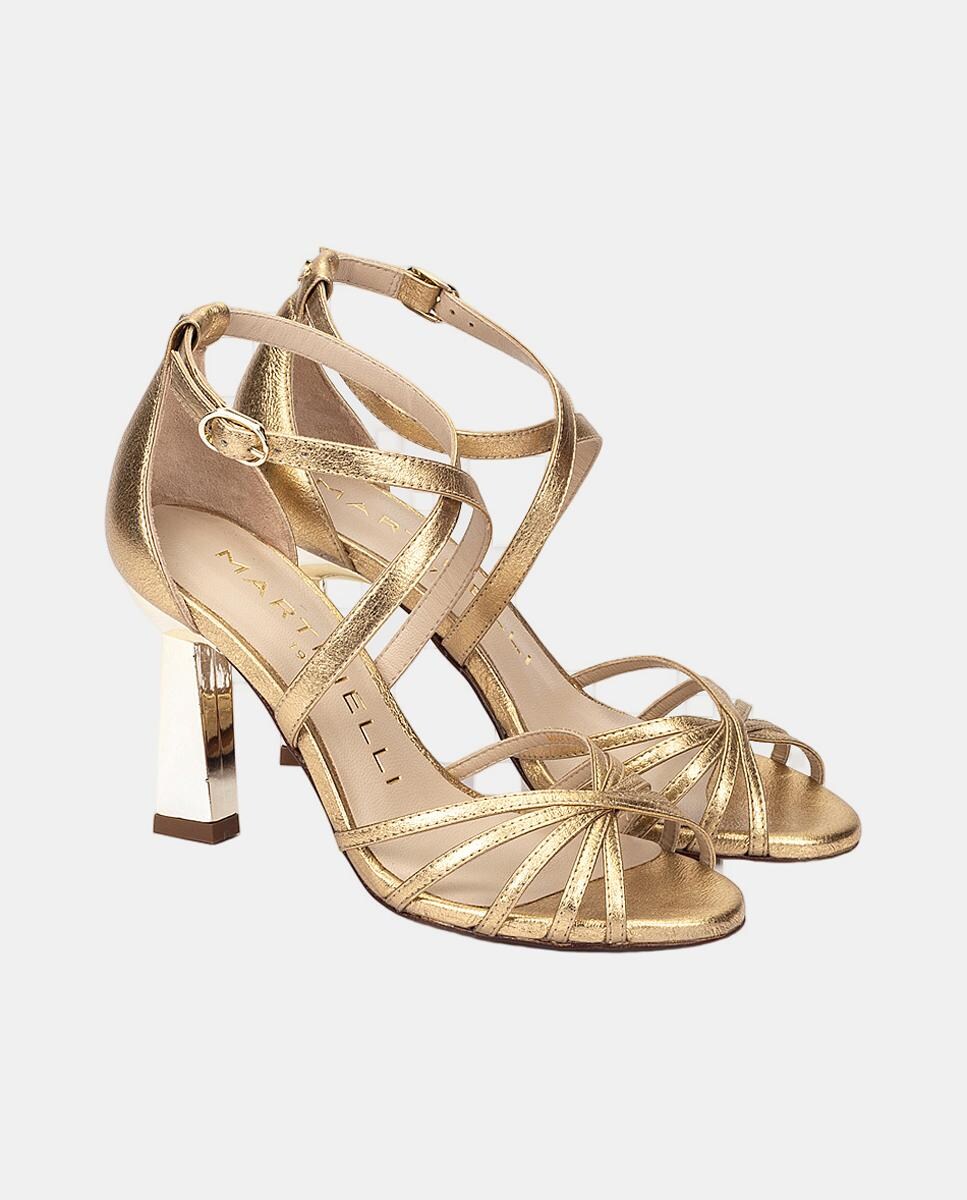 Sandálias em Pele com Tacão Ouro-4