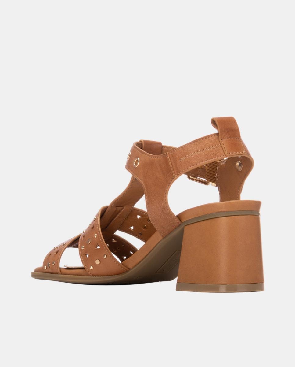 Sandálias em Pele Camel-3