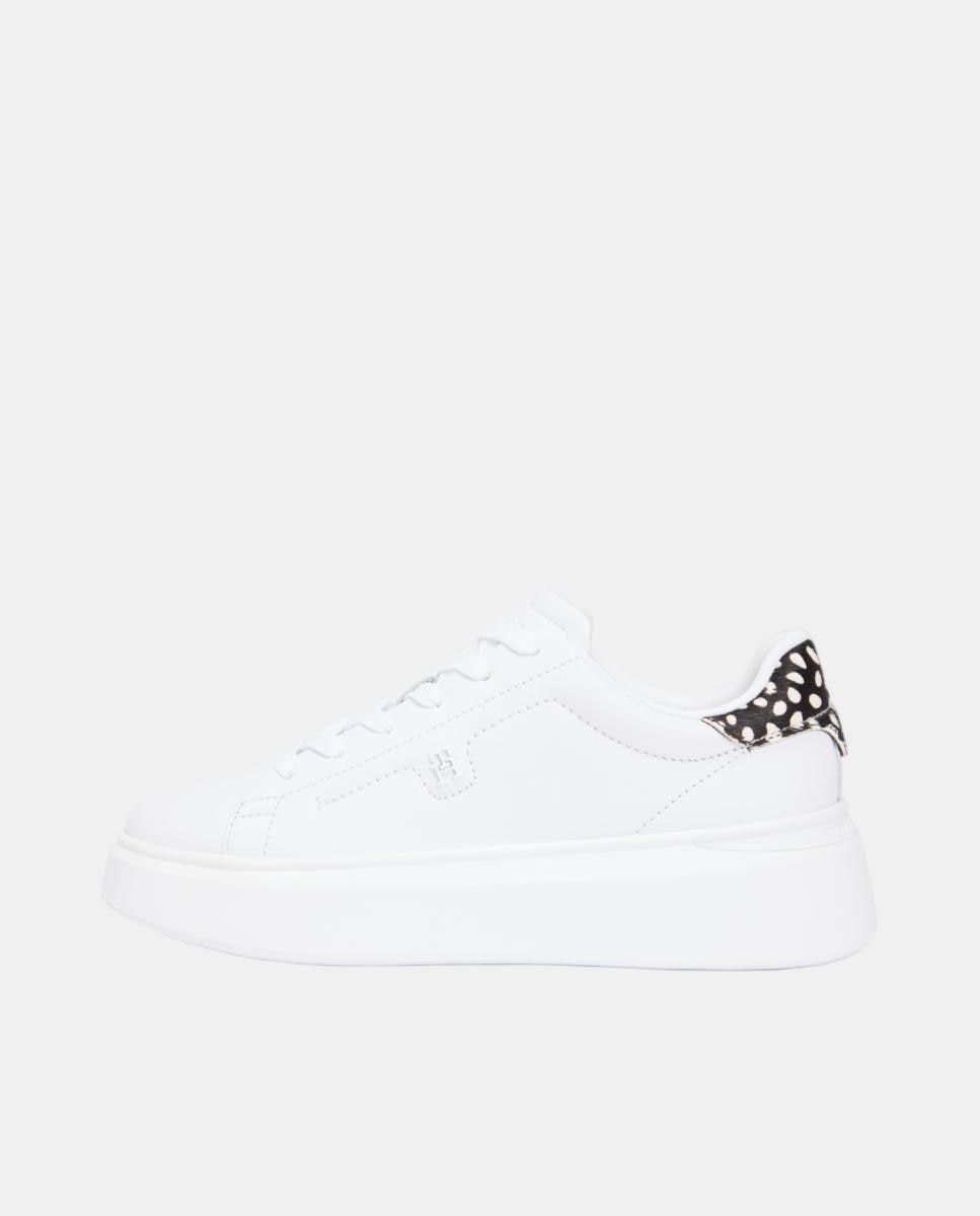 Sapatilhas em Pele com Estampado TH Branco-3