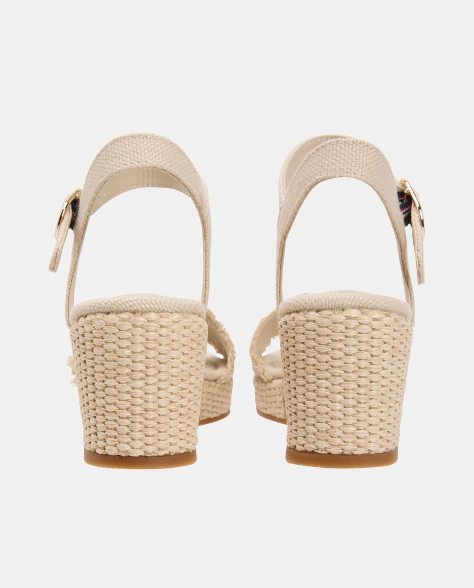 Sapatos de Cunha Médios de Juta com Logótipo Dourado Bege-6