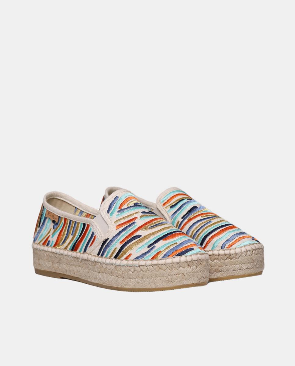 Alpercatas Fechadas de Algodão com Bordado - Multicolor Natural-2