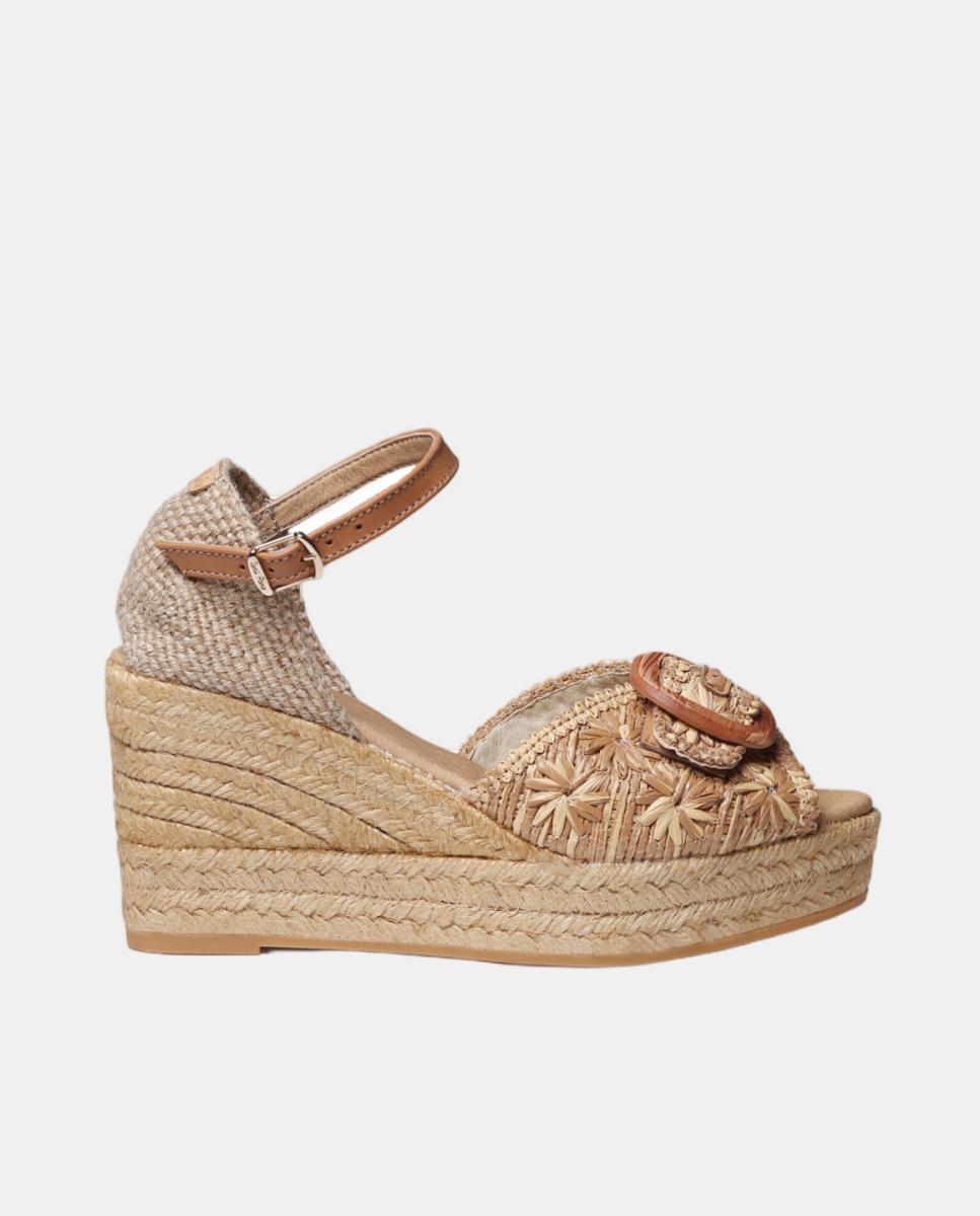 Imagem 0 de Alpercatas Abertas em Ráfia com Cunha