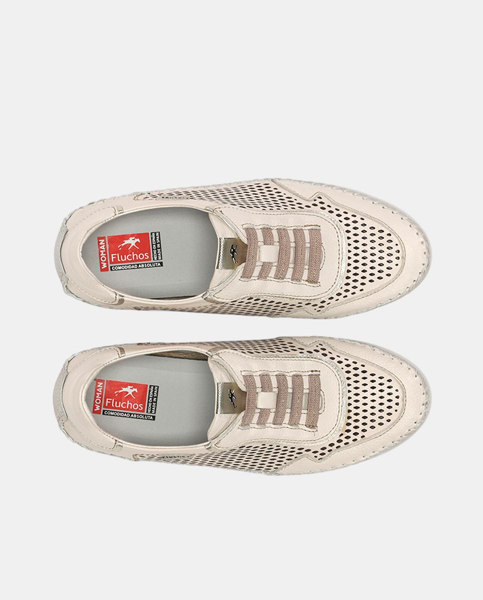 Sapatos em Pele Perfurados Natural-5