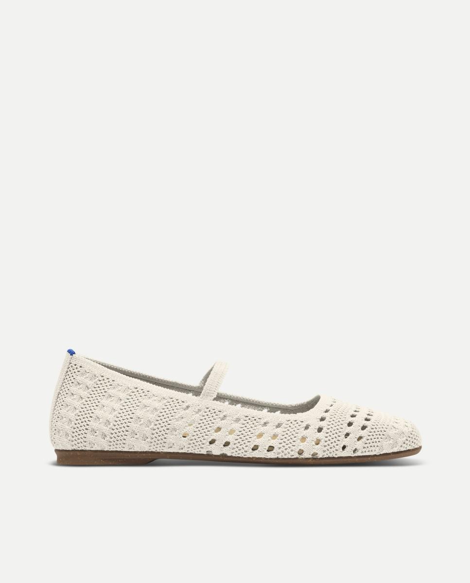 Imagem 0 de Sapatos de Presilha Rasos com Biqueira Quadrada