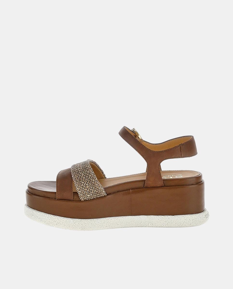 Sandálias com Fivela e Sola Flat de Ráfia Castanho-3