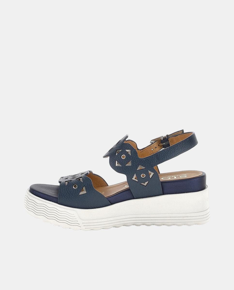 Sandálias com Fivela e Efeito Perfurado Azul-3