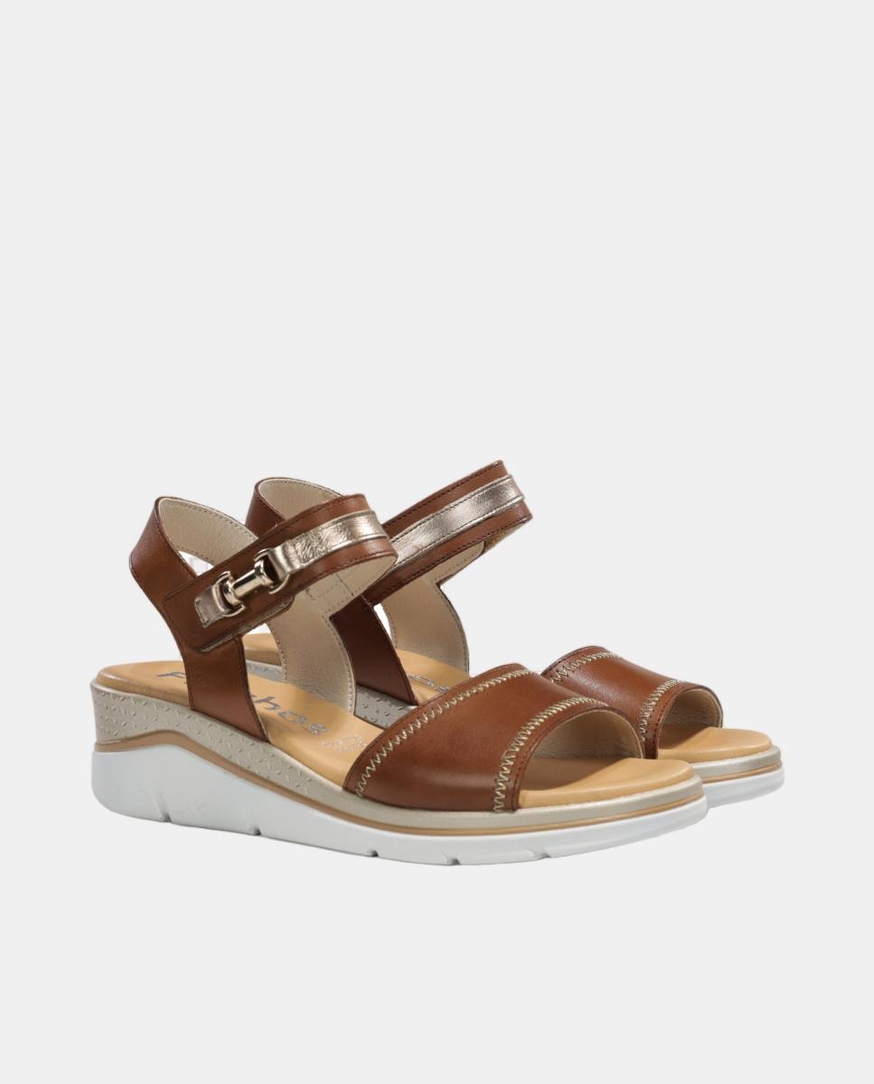 Sandálias em Pele com Fecho de Velcro Couro-2