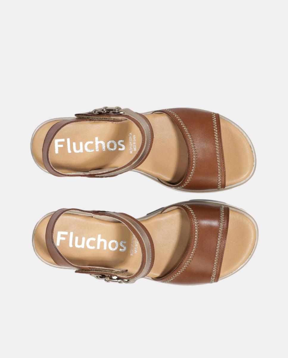 Sandálias em Pele com Fecho de Velcro Couro-5