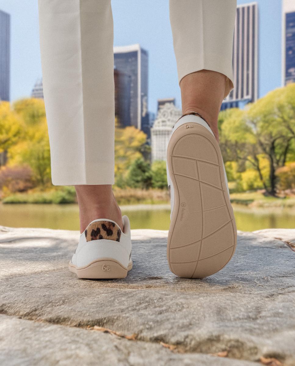 Sapatilhas em Ecopele com Sola Rasa sem Drop Castanhos-6