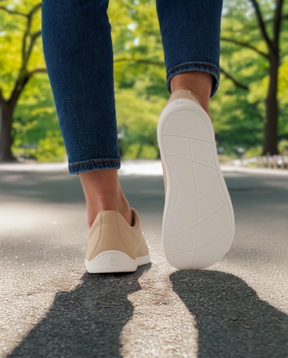 Sapatilhas em Ecopele com Sola Rasa sem Drop Castanho-claro-6