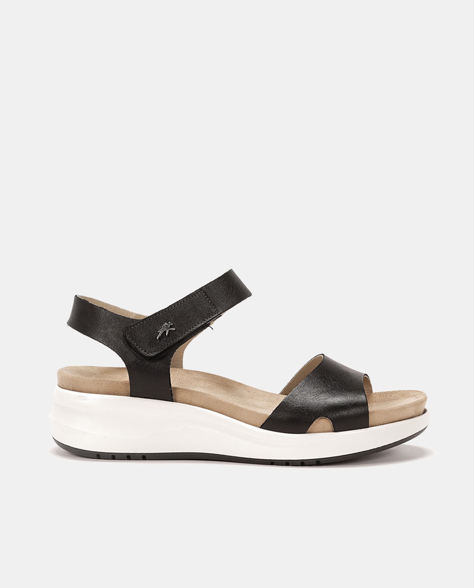 Imagem 0 de Sandálias Yagon com Fecho Aderente e em Pele