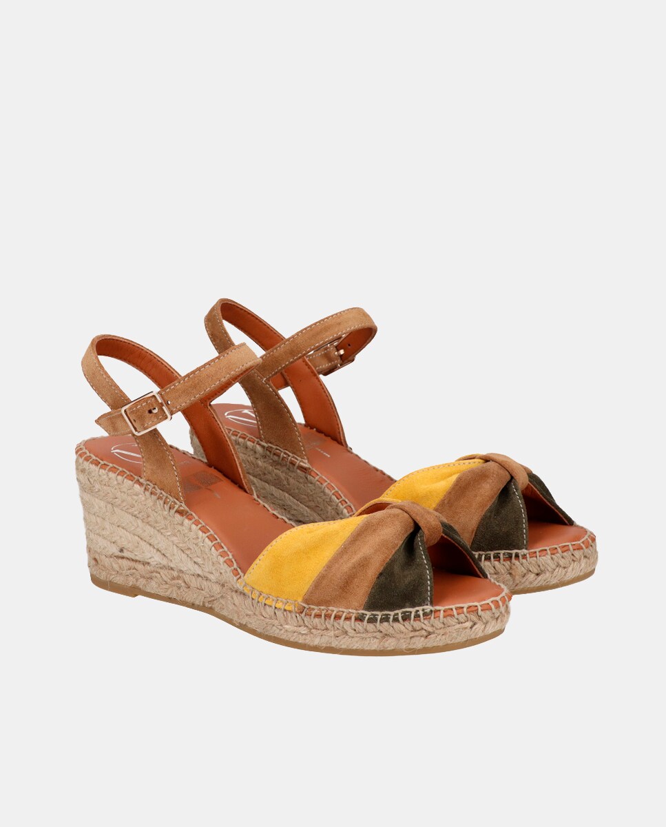 Alpercatas Tipo Sandálias em Pele com Cunha - Multicolor Amarelo-2