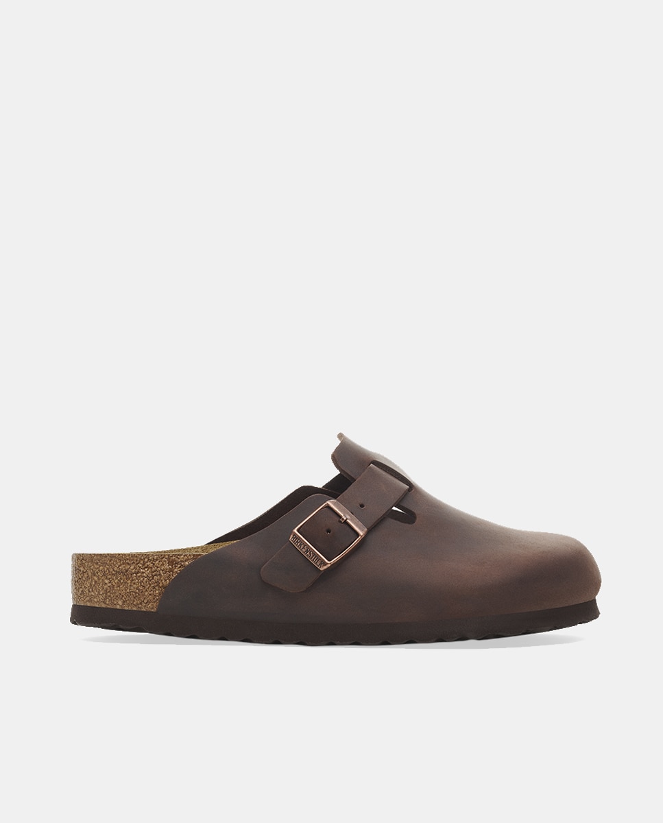 Birkenstock - Zueco Boston en piel nobuc engrasada y plantilla soft.