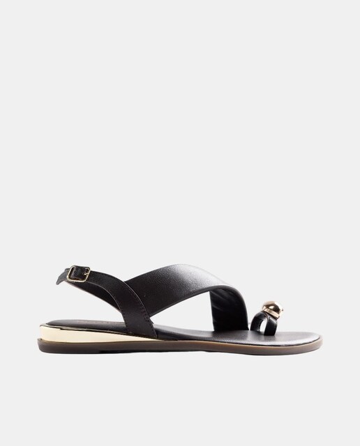 Sandalias piel anillo joya
