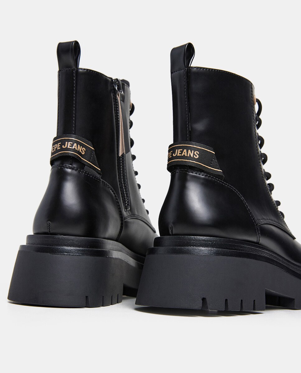 Botins Queen Handler Tipo Combat com Sola Track Preto-3