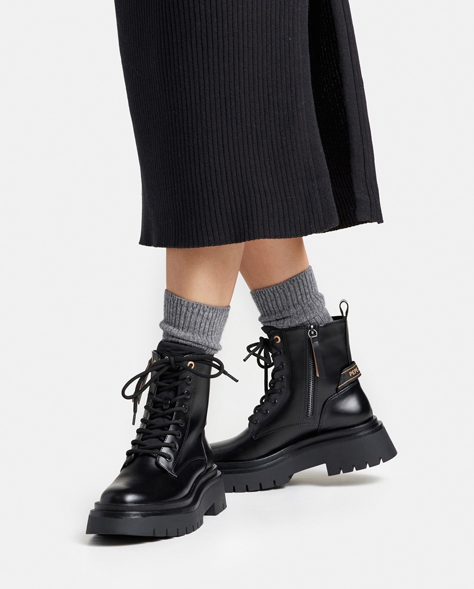 Botins Queen Handler Tipo Combat com Sola Track Preto-7