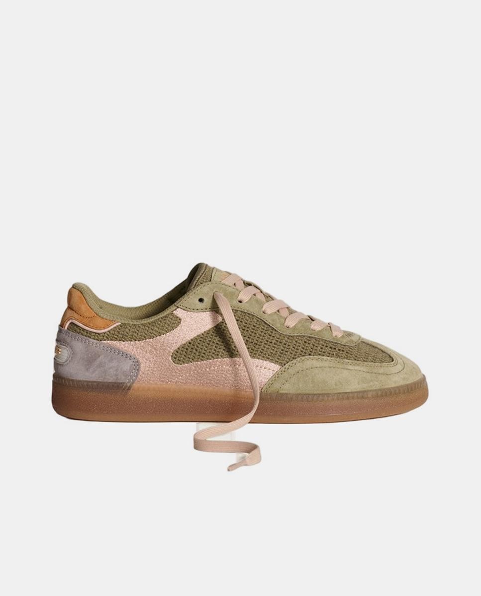 Imagem 0 de Sapatilhas em Pele com Plataforma Baixa