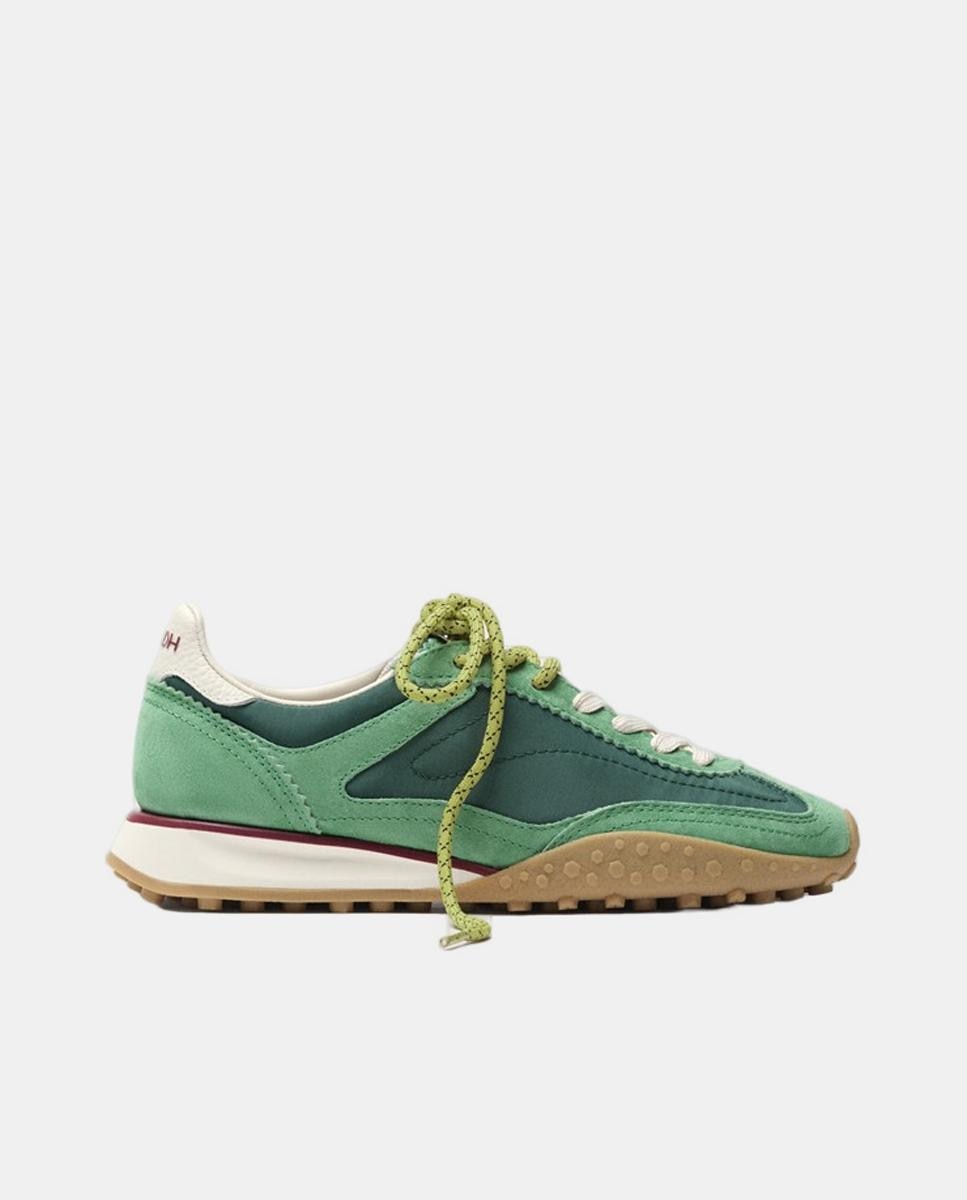 Imagem 0 de Sapatilhas Baixas em Pele com Sola de Borracha