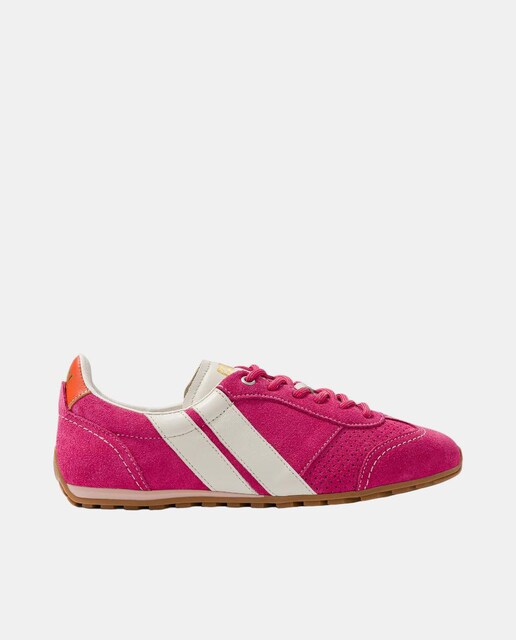 Imagem 0 de Sapatilhas Assimétricas em Pele Inspiradas nas Sabrinas