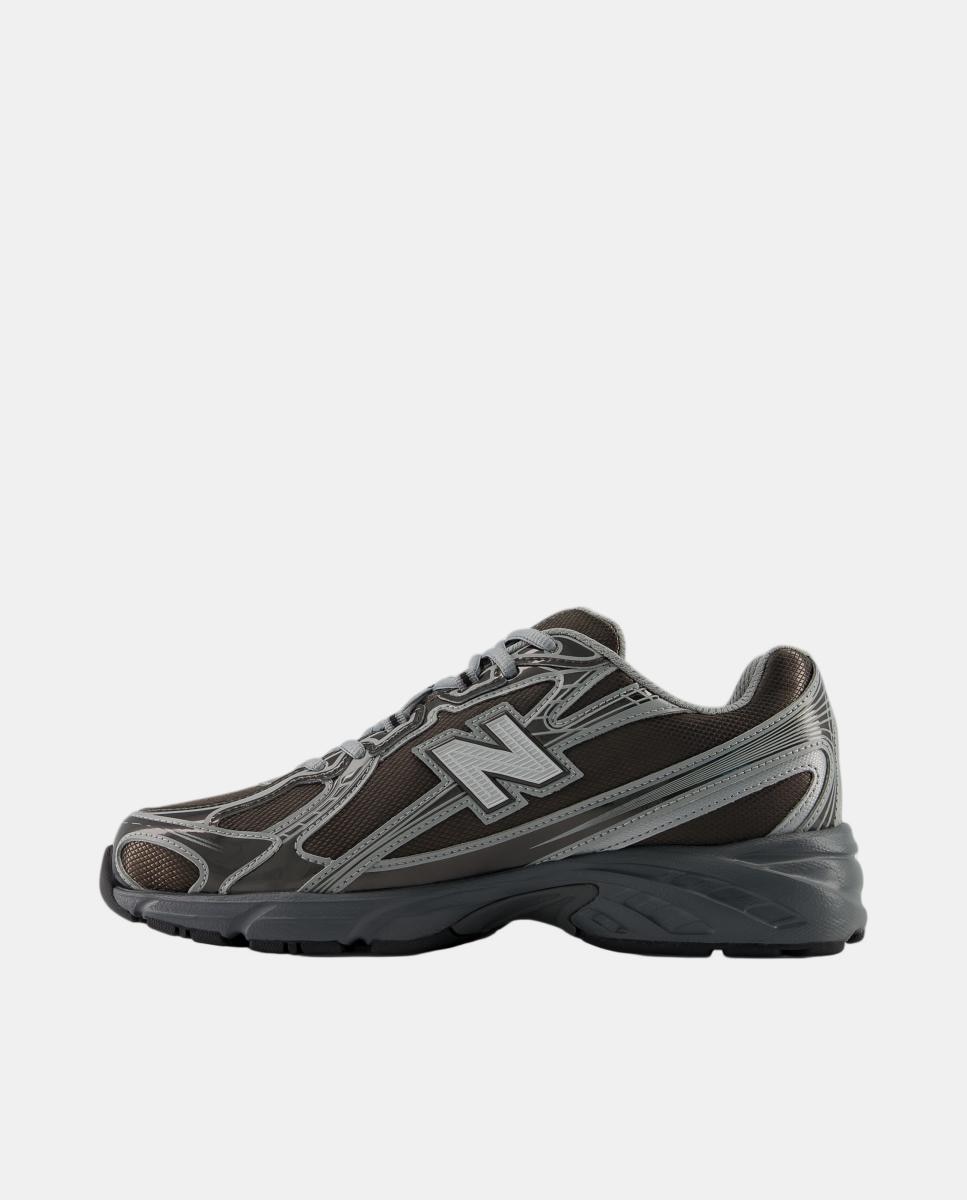 Sapatilhas Casual 740 Retro 2000 - Preto Metalizado Preto-2