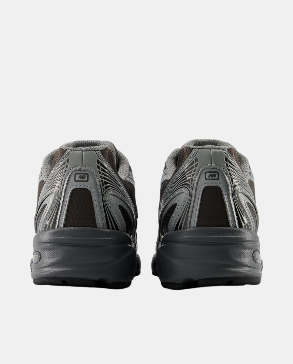 Sapatilhas Casual 740 Retro 2000 - Preto Metalizado Preto-6