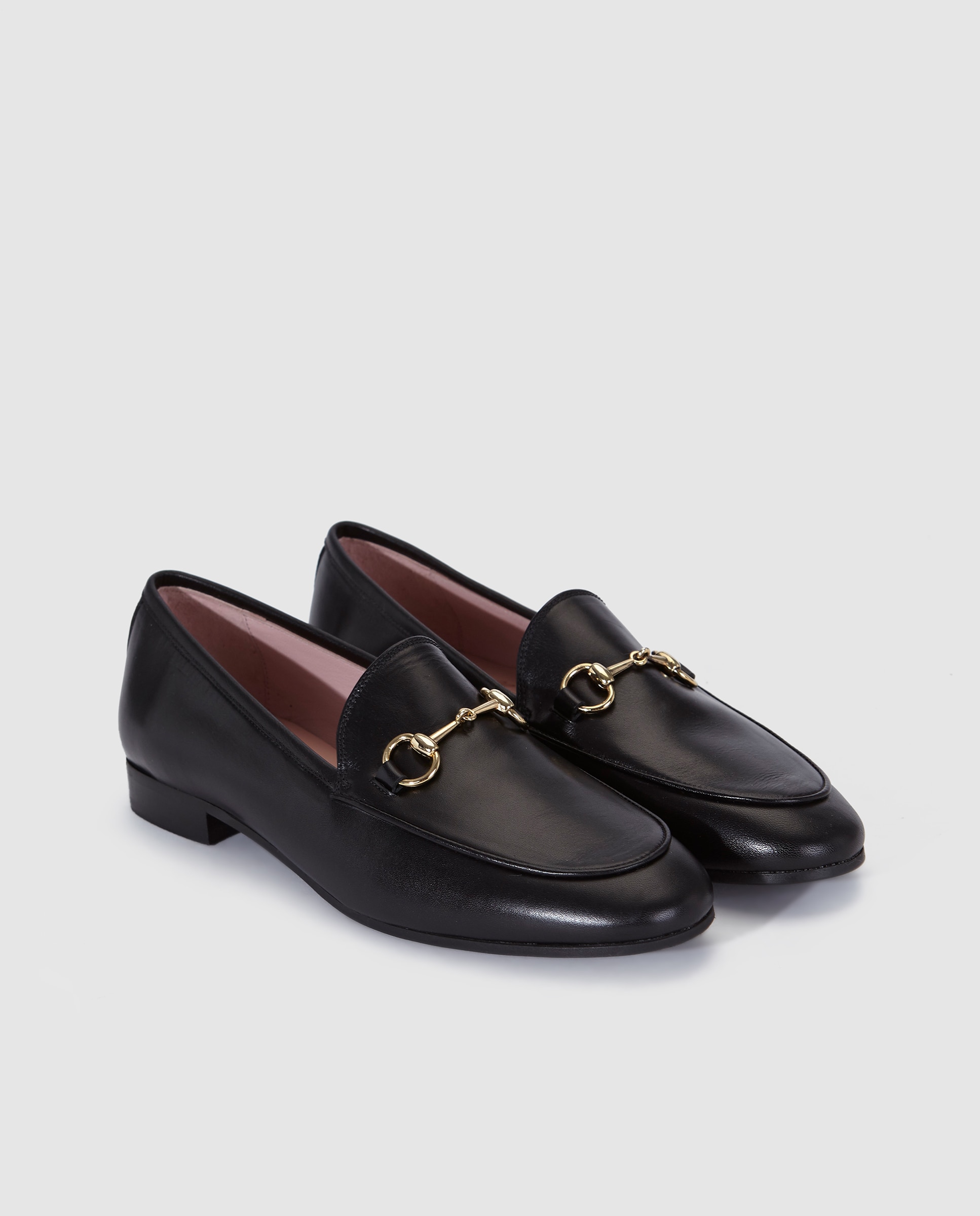 Mocassins de mulher Castellano em pele pretos Preto-2