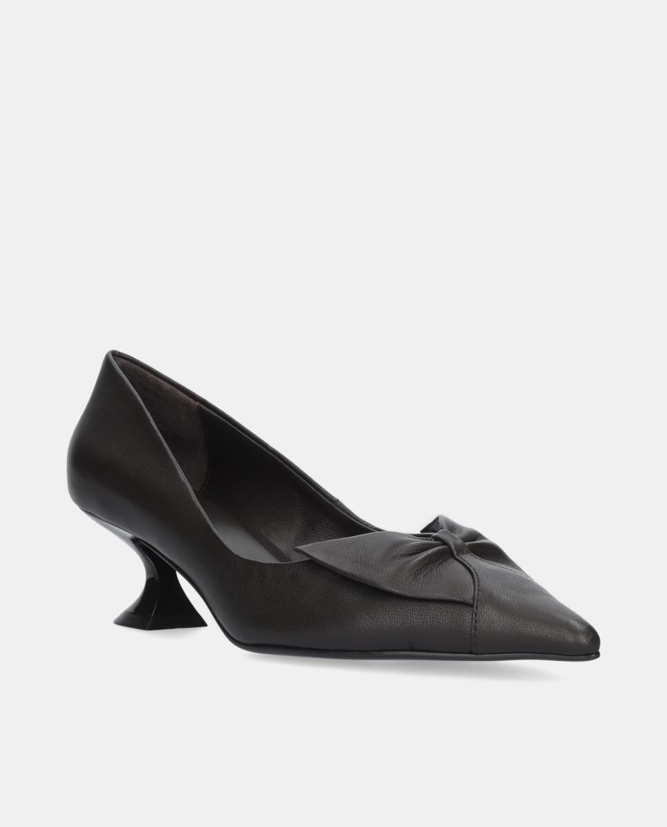 Sapatos em Pele com Detalhe de Laço Couro-2