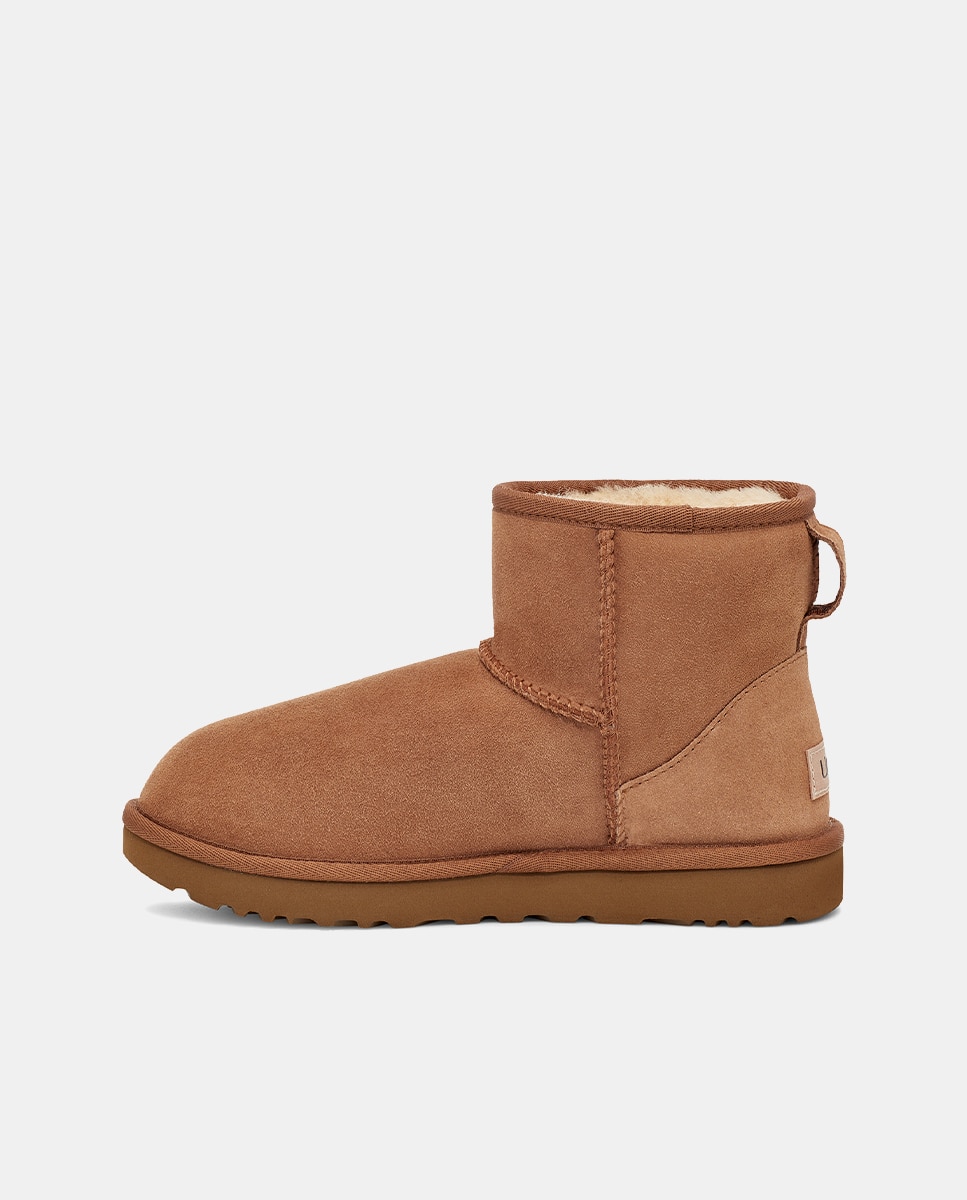 Botas Classic Mini II de Camurça com Forro Interior de Pelo Camel-5