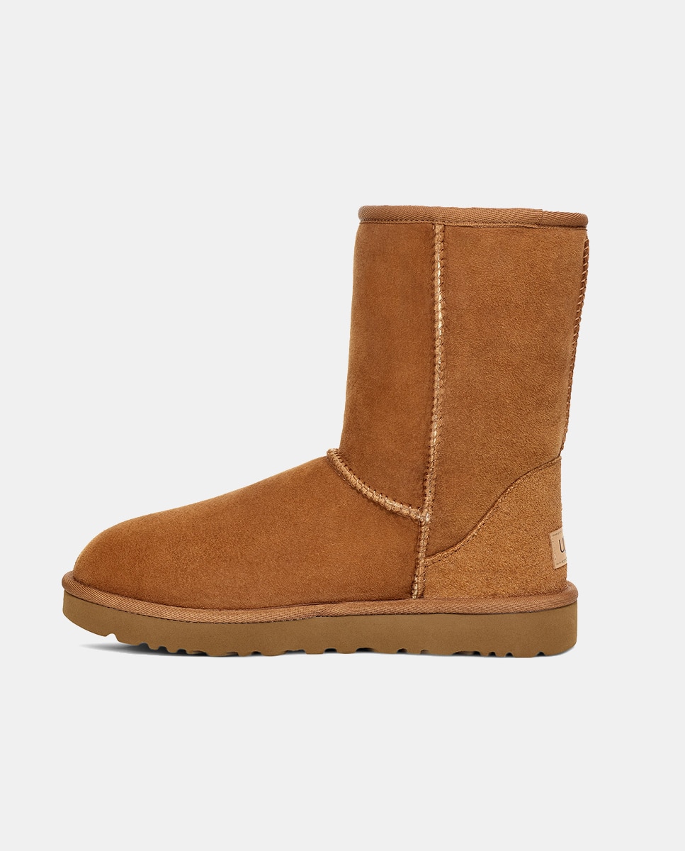 Botas Classic Short II com Cano Médio e Forro Interior de Pelo Camel-3
