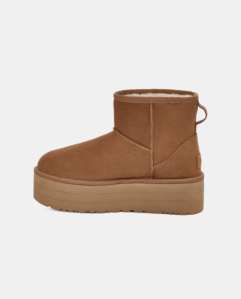 Botins Classic Mini com Plataforma e em Pele Camel-5