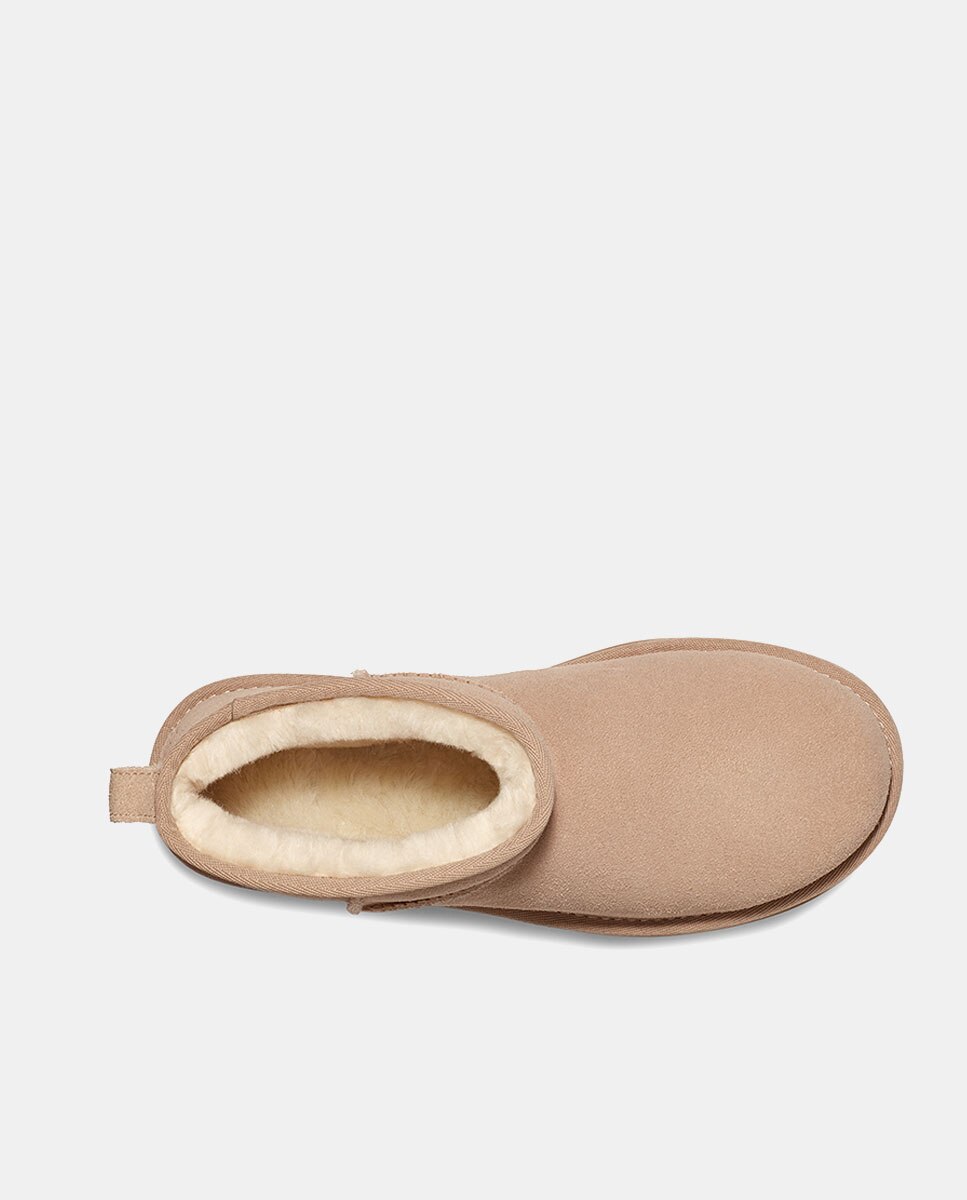Botas Classic Ultra Mini com Plataforma e em Pele Bege-5