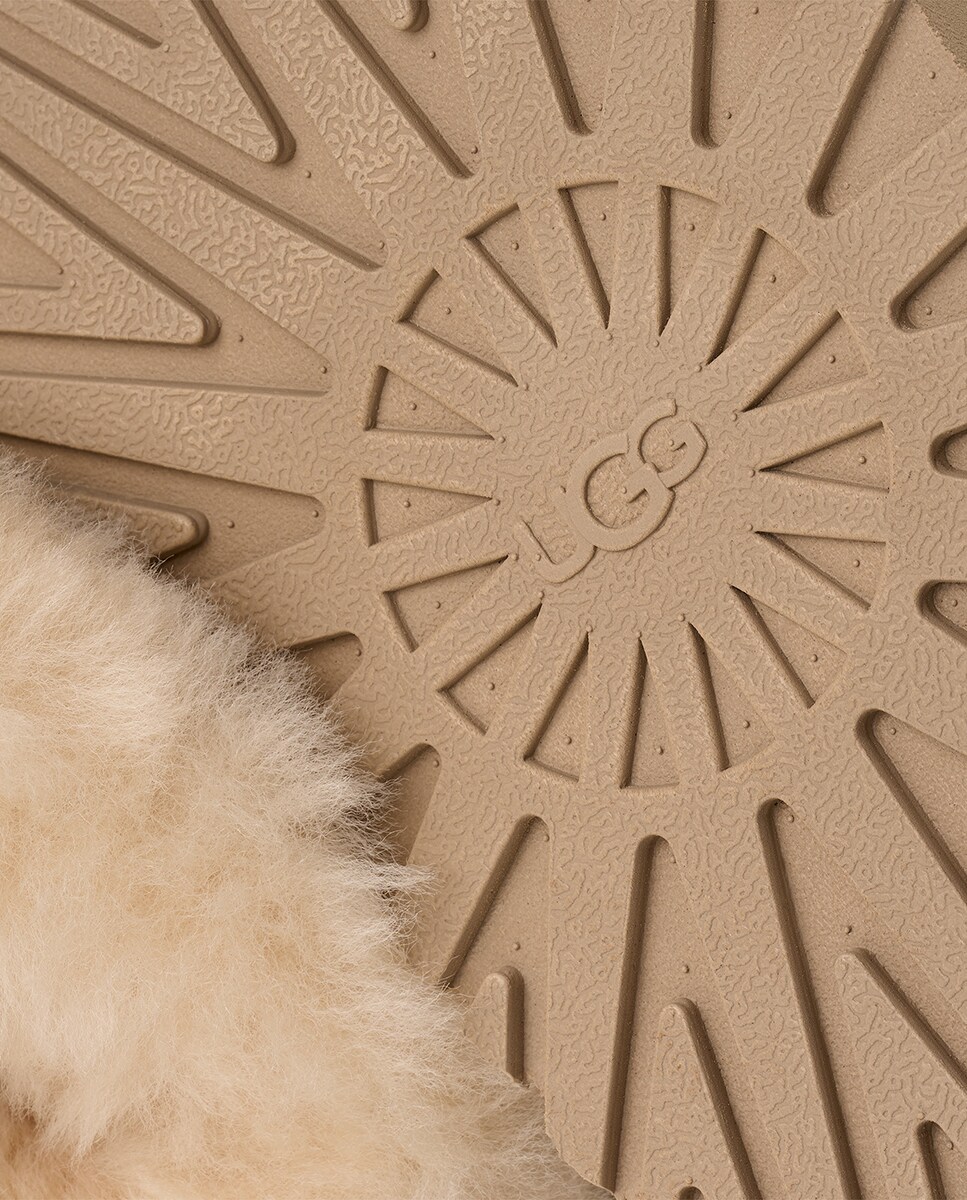 Botins Rasos Tazzelle em Pele e com Pelo Exterior Natural-5