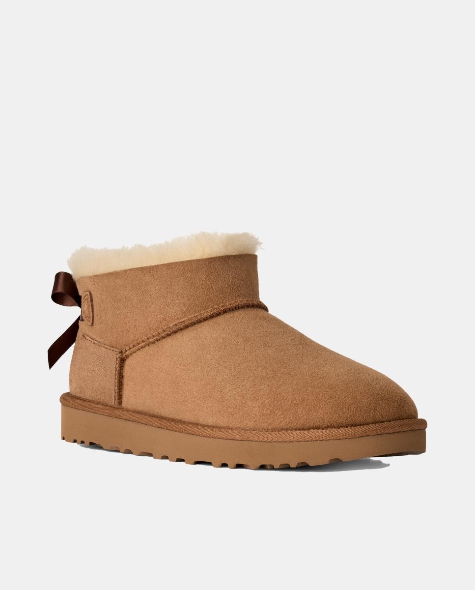 Botins Rasos Clássicos Forrados em Pelo Ultra Mini Bailey Bow Couro-4