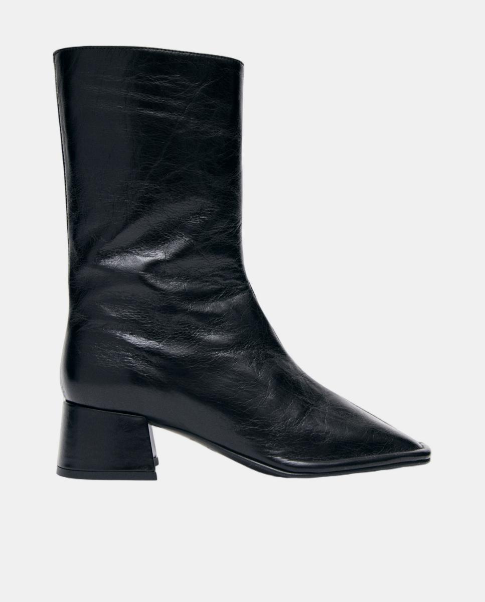 Imagen 0 de Botines de mujer en piel efecto craquelado Negro